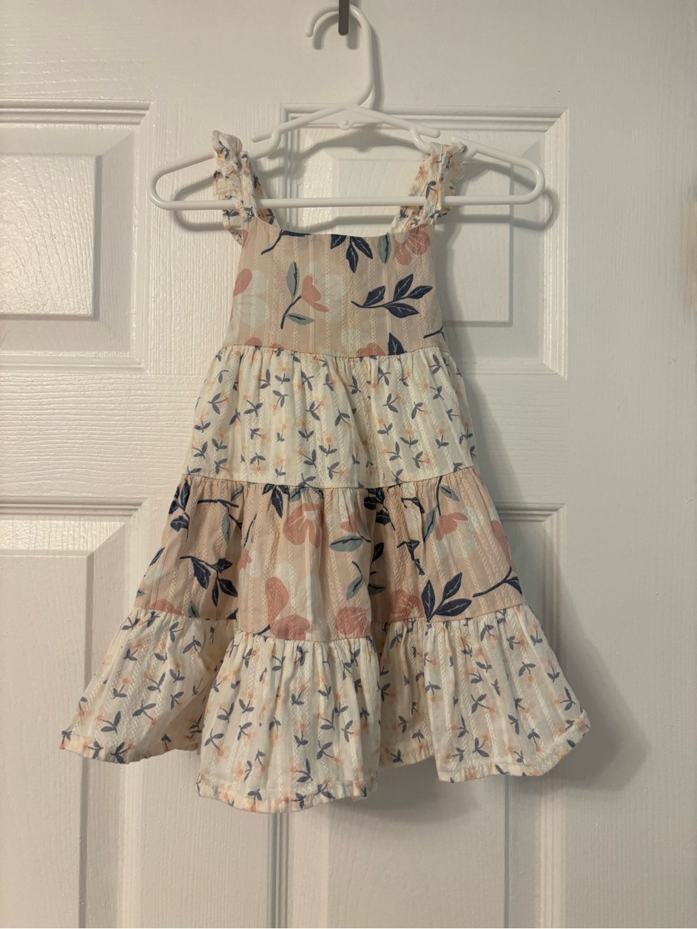 Catherine Malandrino Cream Floral Tiered Dress with Blush and Navy Accents